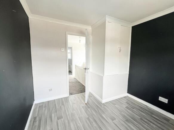 3 bed Semi-Detached for sale Image 9
