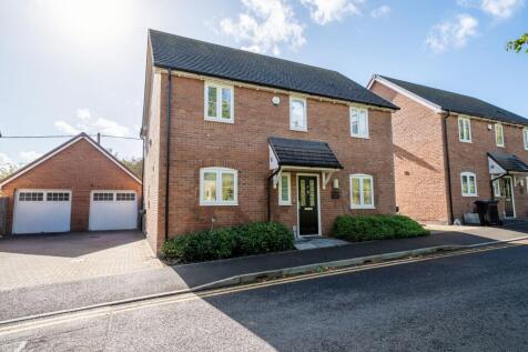 The Shires, Grateley, SP11