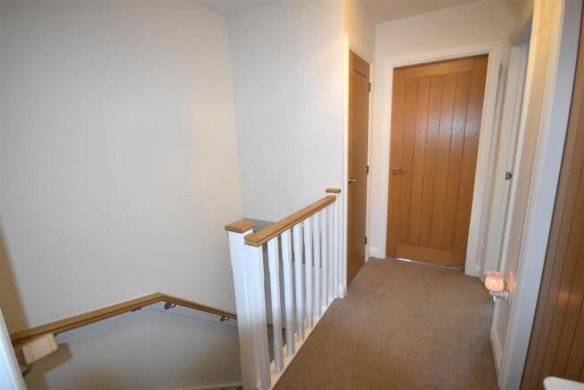 3 bed Semi-Detached for sale Image 7