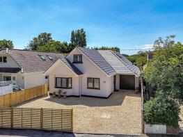 19, Chewton Way, Christchurch BH23 5LS