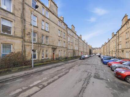 18/14 Wardlaw Street, Gorgie, Edinburgh, EH11