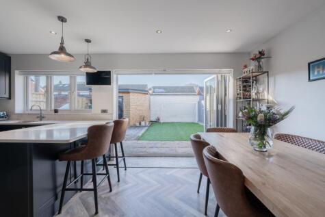 Vale Road, Dartford, Kent, DA1