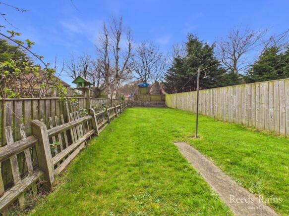Bracken Hill, Scarborough, North Yorkshire, YO12 photo 5