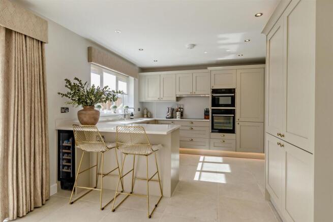 8692666-interior18-800.jpg