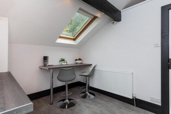 3 bed Coach House for sale Image 12