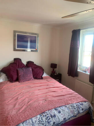 Bedroom 2.jpeg