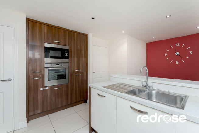 11 Seaforth Cresc...