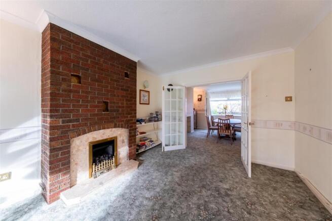 5 Hough Lane-006.jpg