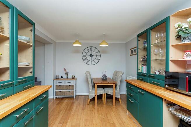 Kitchen/Dining Room