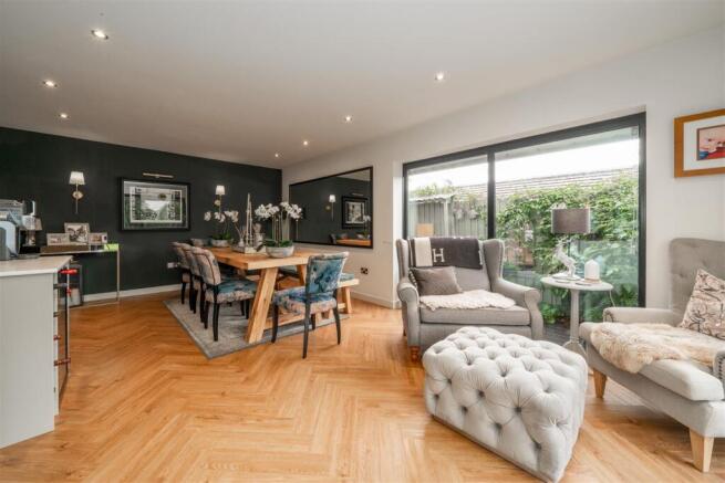 Open Plan Kitchen - Diner-10.jpg