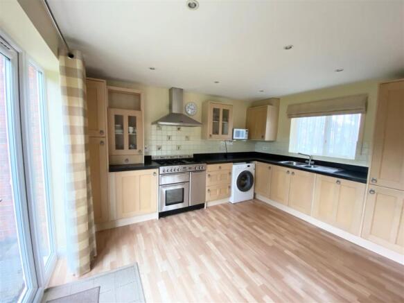 9 Millers kitchen 2.jpg