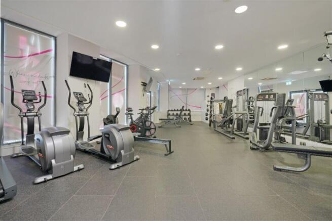 1 bed Apartment to rent Image 6