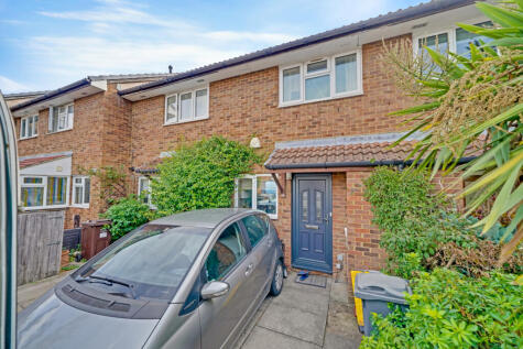 Harvesters Close, Isleworth , TW7