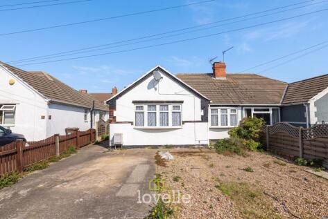 Pyewipe Bungalows, Grimsby, DN31