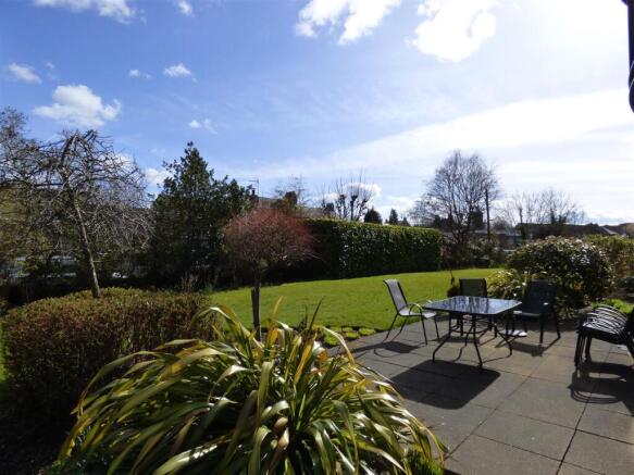 1 bed Apartment for sale Image 8