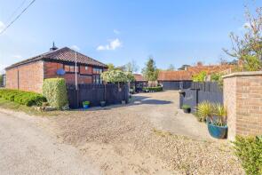 Dovecote, Pound Lane, Beccles NR34 0EX