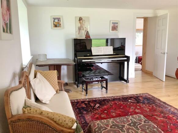Music studio room 1