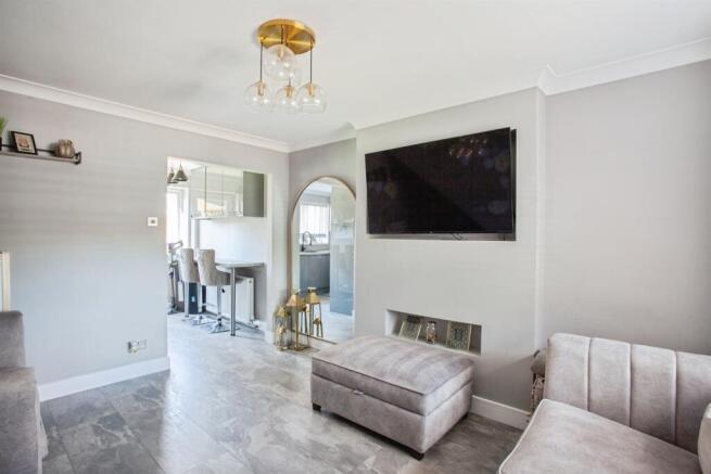 2 bed Terraced for sale Image 5