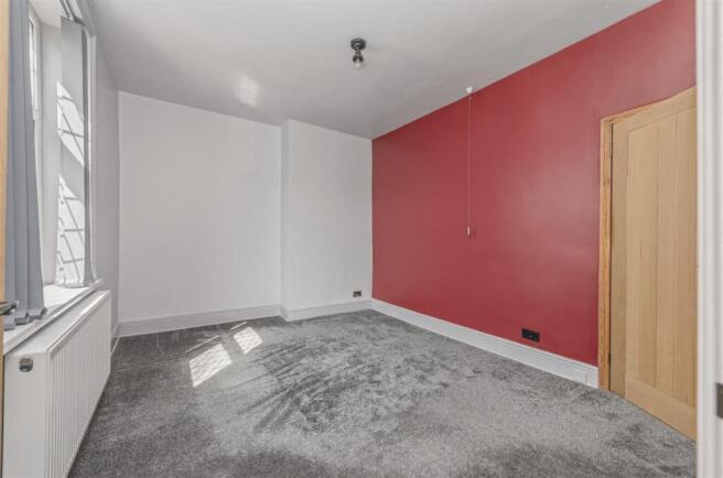 2 bed Terraced for sale Image 11
