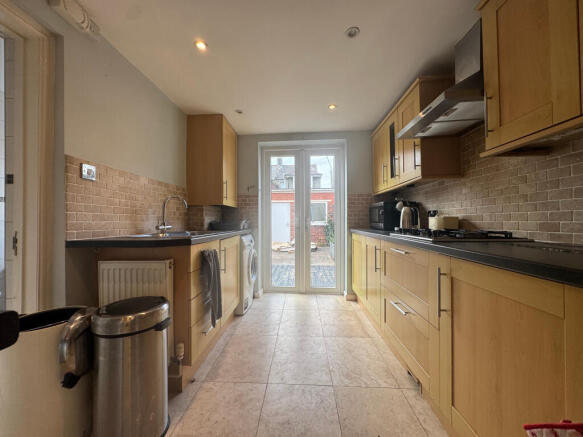 4. Kitchen
