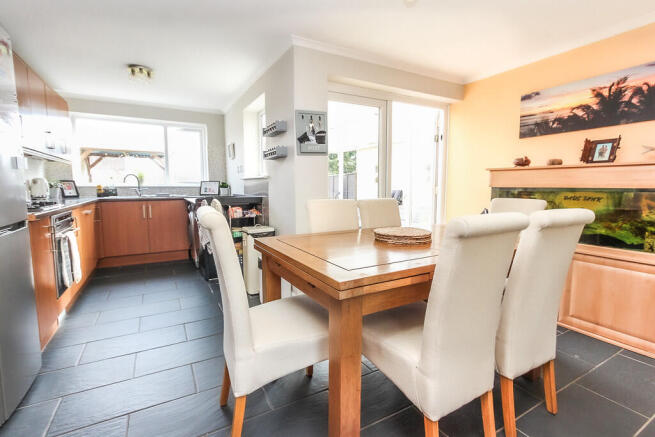 Kitchen/Dining Ro...