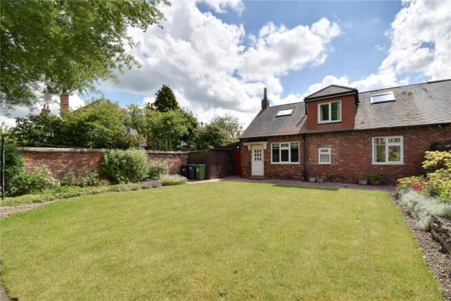 3 bed Bungalow for sale Image 9
