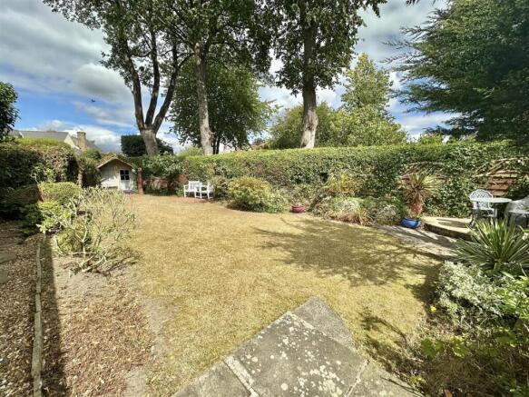 Bramleys Estate Agents - Huddersfield Road - Liver