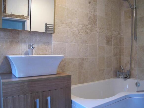 Bathroom.JPG