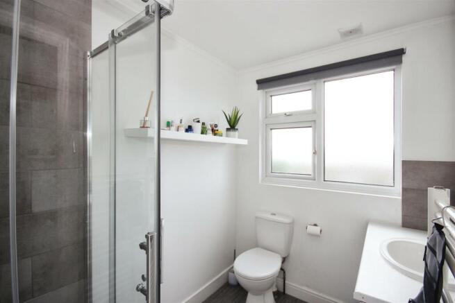 En Suite Shower Room