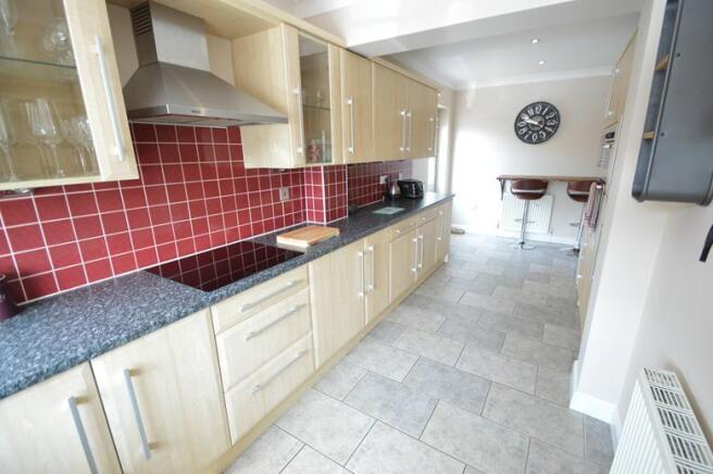 Kitchen/Breakfast RM