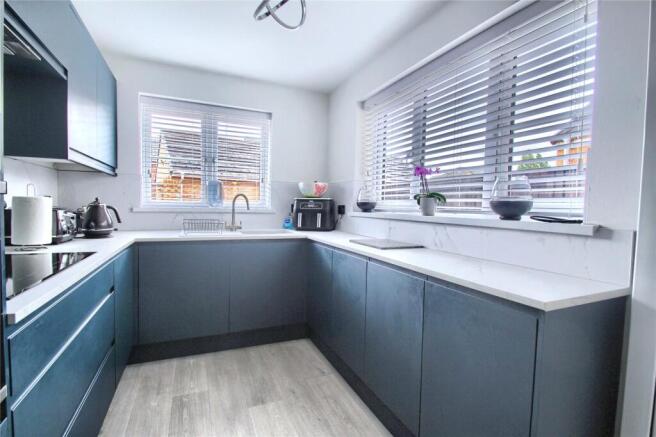 3 bed Terraced for sale Image 6