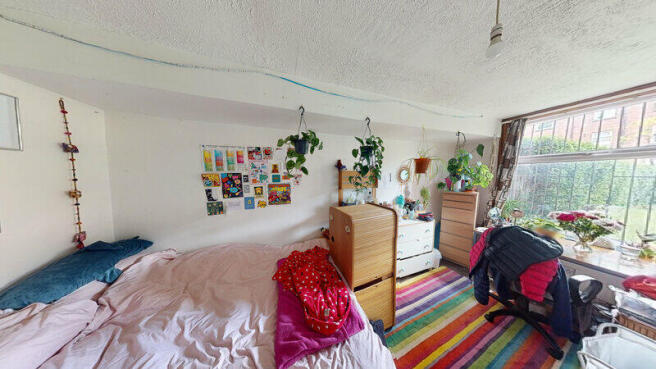 10 bed Terraced to rent Image 10