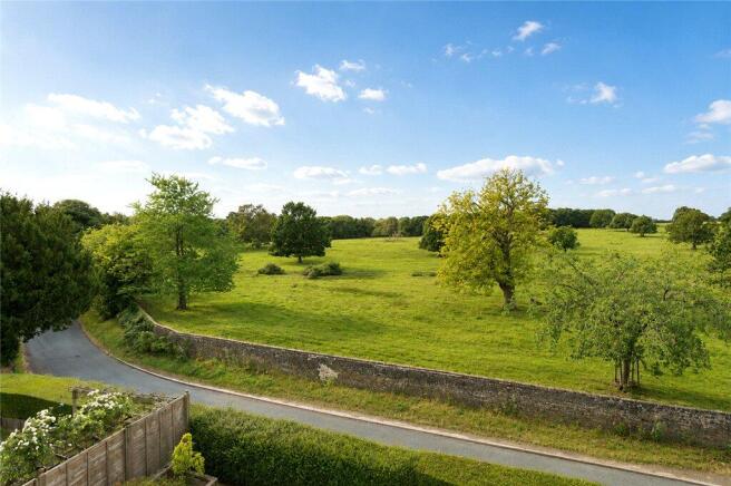3 bed Terraced for sale Image 10