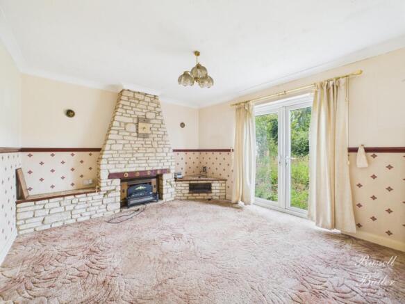 CAM02127G0-PR0326-STILL005