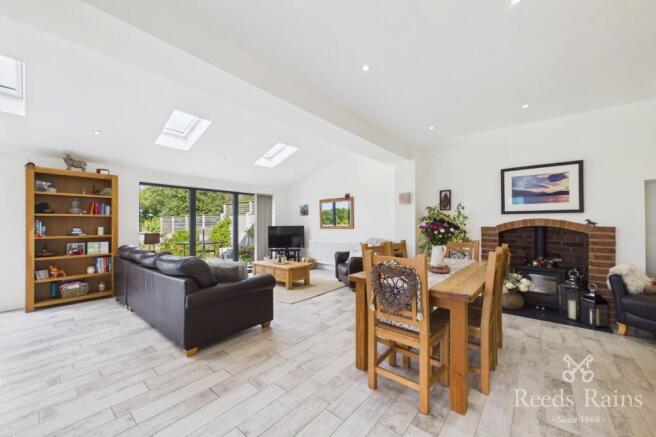 Kitchen/Family Room