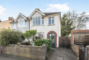13, Queen Alexandra Road, Bedford MK41 9SE