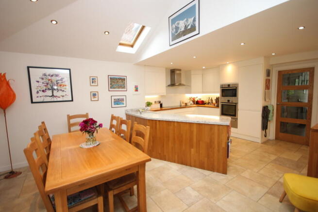Kitchen/Dining Ro...