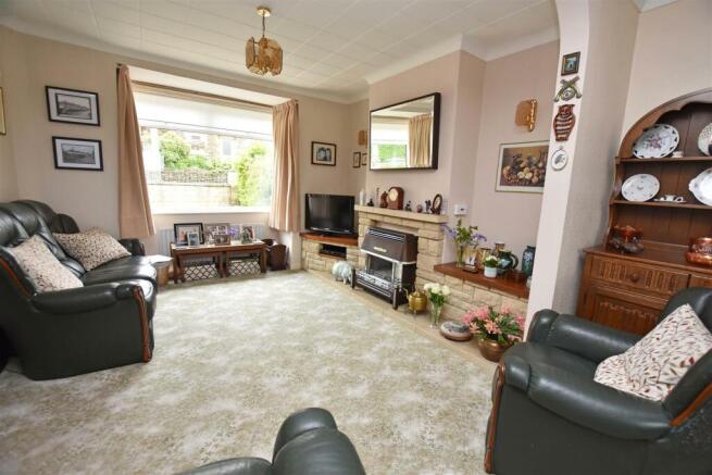 Living Room.JPG
