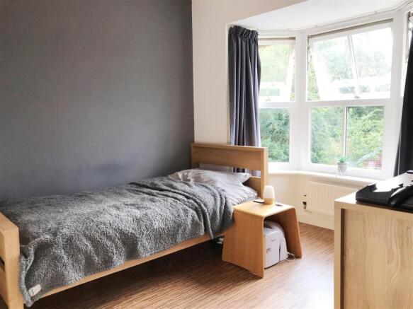 Bed 2.JPG