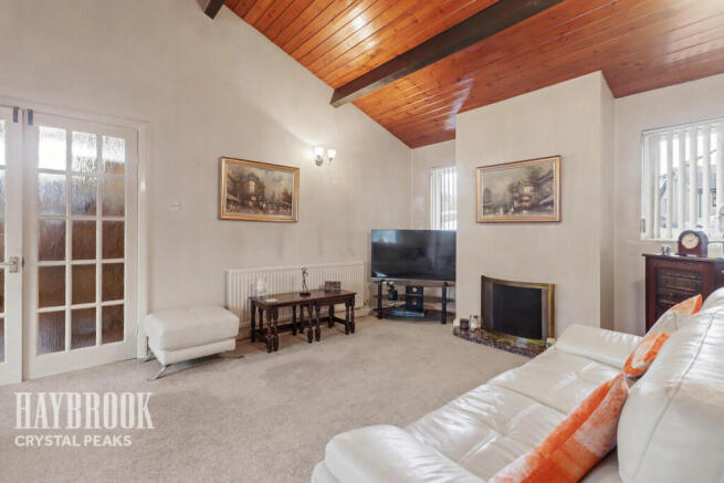 3 bed Bungalow for sale Image 7