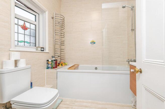 3 bed Semi-Detached for sale Image 12