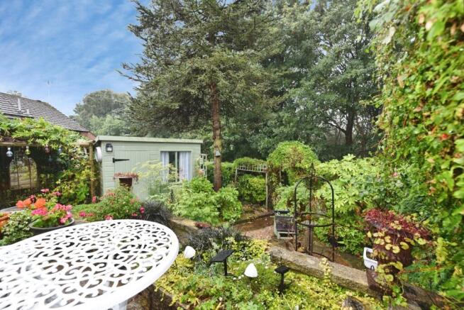 3 bed Semi-Detached for sale Image 4