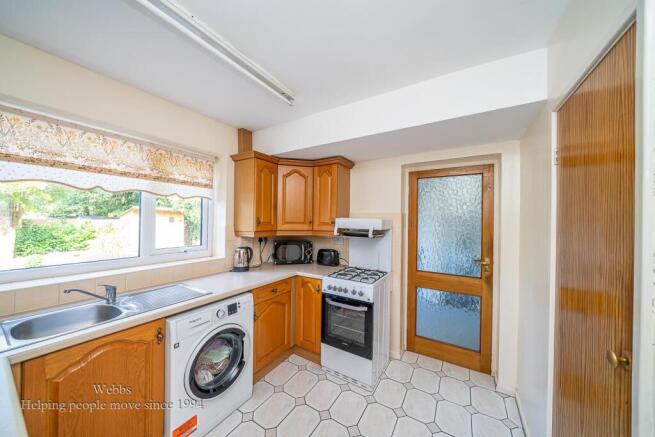 Nursery Avenue, Aldridge, Walsall photo 4