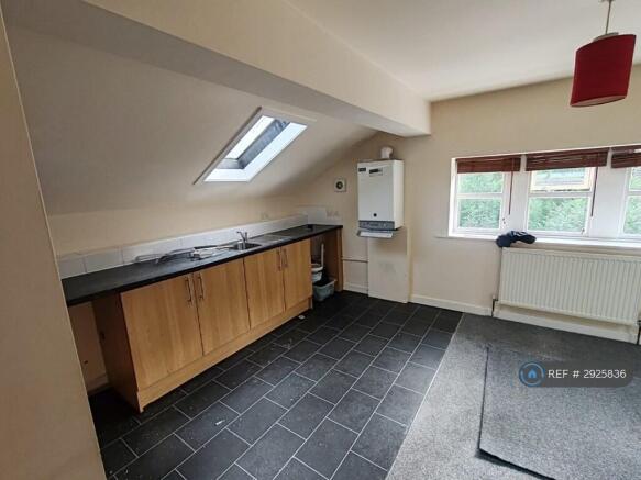 1 bed Flat to rent Image 8