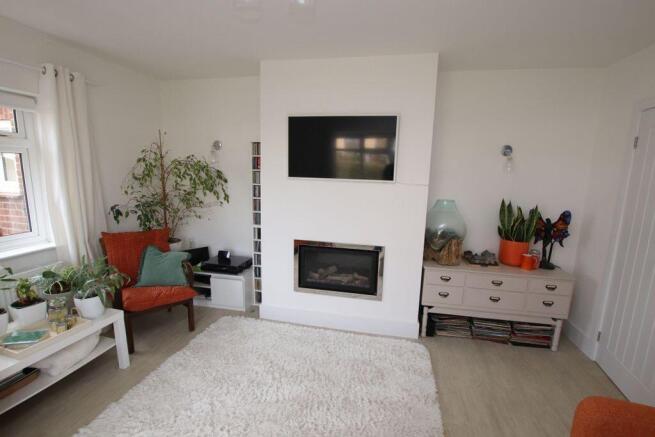Lounge photo 3