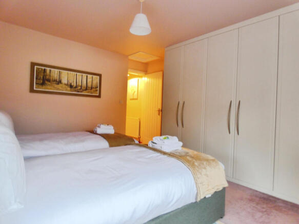 2 bed End of Terrace for sale Image 9