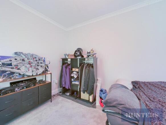 2 bed Apartment to rent Image 11