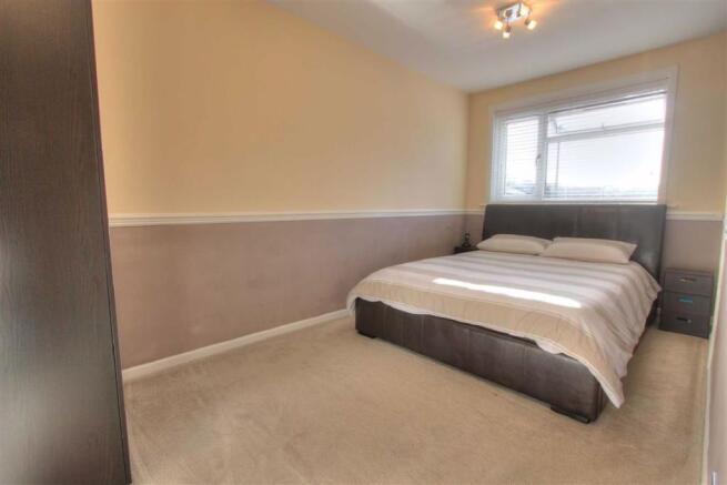 Bedroom 1: