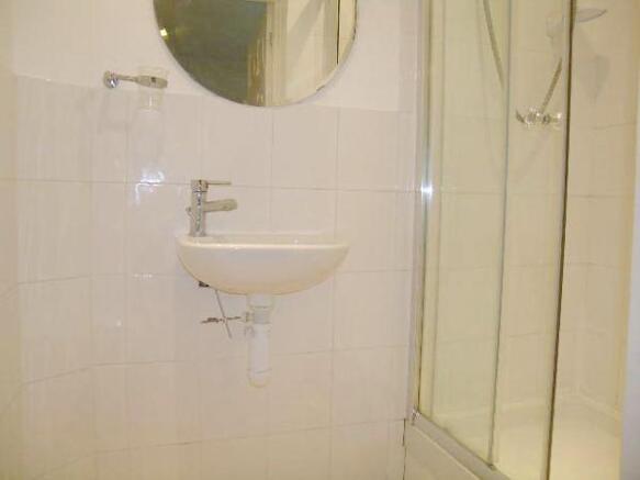 ENSUITE 1