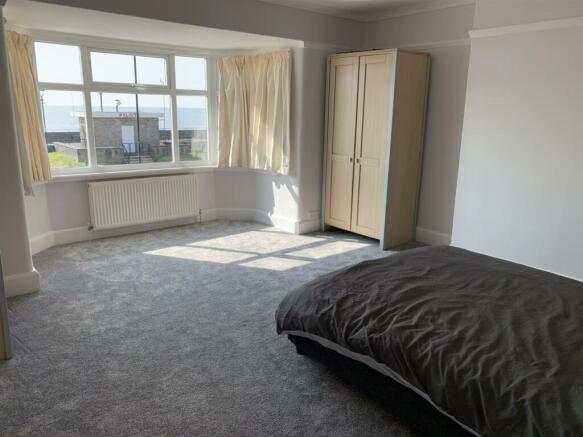Bedroom;;.jpg